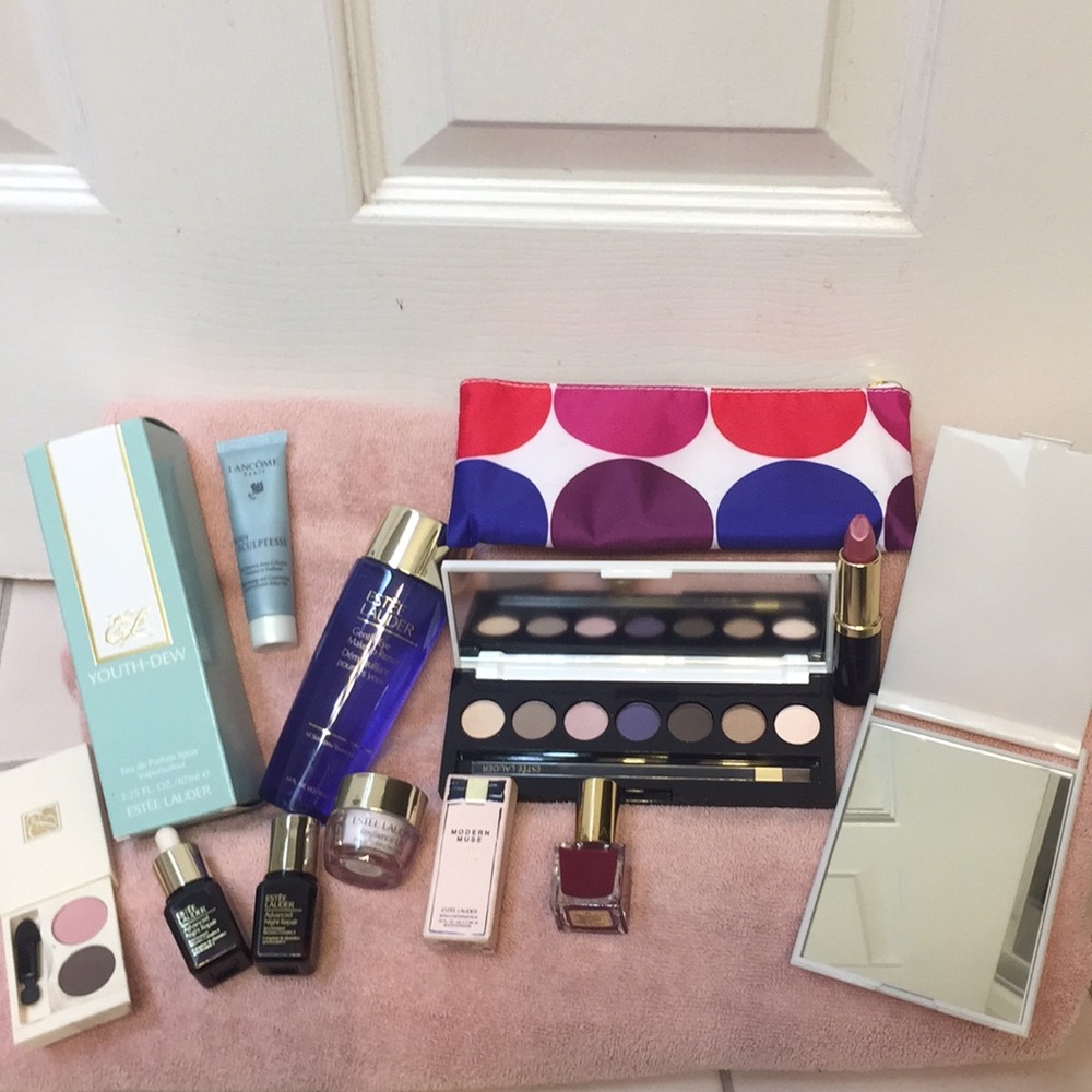 Estée Lauder Makeup Set